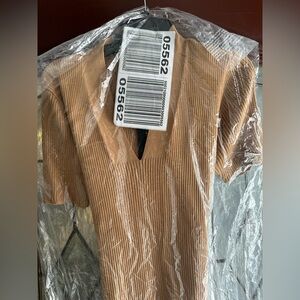 Donna Karan Women's Knit Short Sleeve Midi Sweater Dress. XL. Fawn